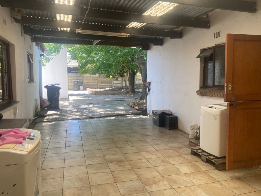 4 Bedroom Property for Sale in Klein Parys Western Cape